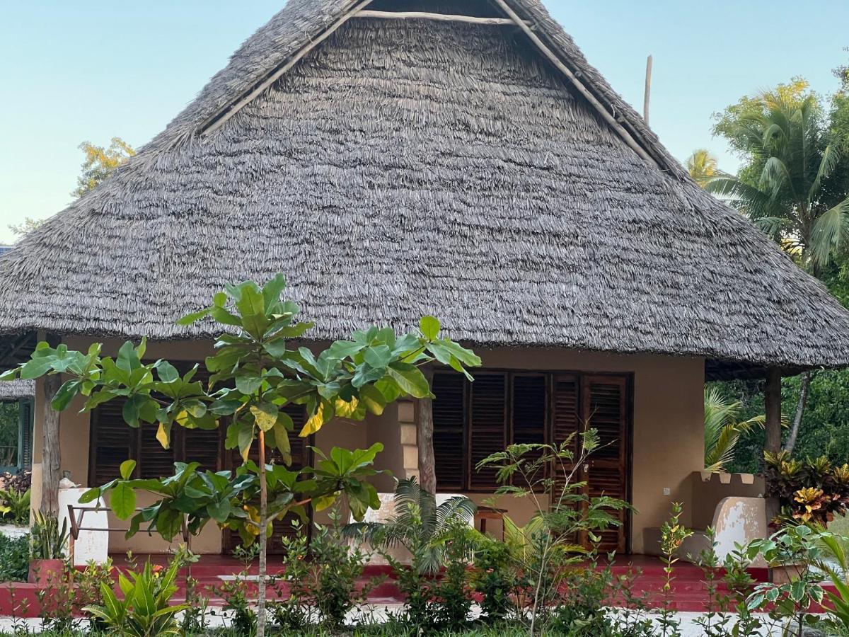 Afro Beach Mafia Island Bed & Breakfast Kilindoni Exterior photo