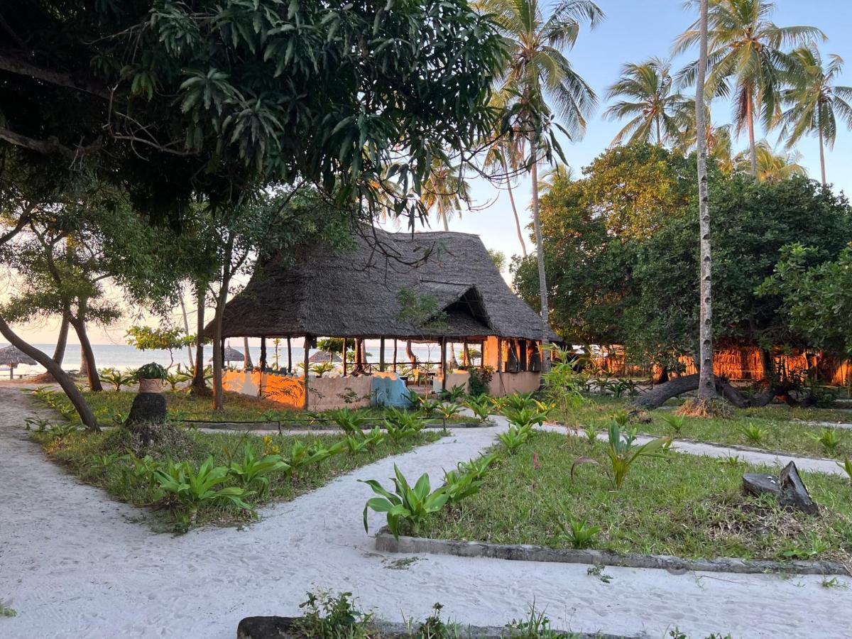 Afro Beach Mafia Island Bed & Breakfast Kilindoni Exterior photo